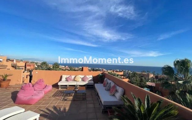 Resale - Apartment - Estepona - Estepona Centro