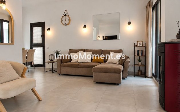 Reventa - Apartamento - Estepona  - New Golden Mile