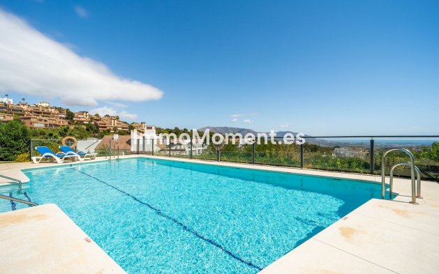 Resale - Apartment - Marbella - La Mairena