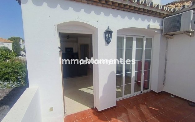 Reventa - Apartamento - Málaga - Dos Hermanas