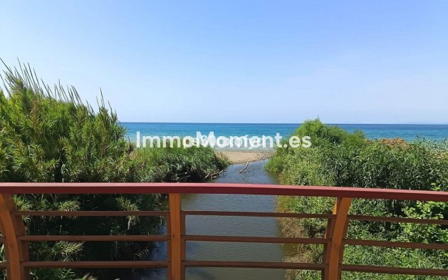 Reventa - Apartamento - Málaga - Dos Hermanas