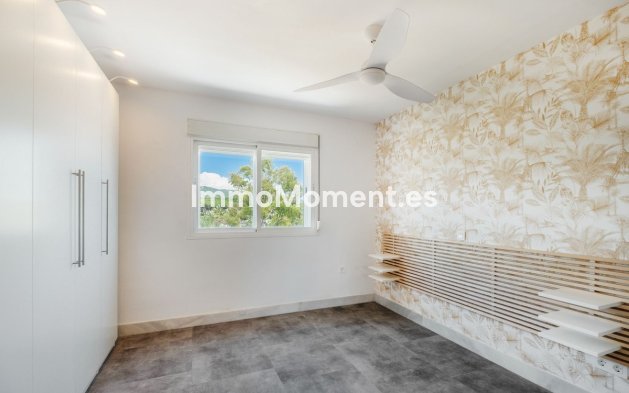 Revente - Appartement - Marbella - Costabella