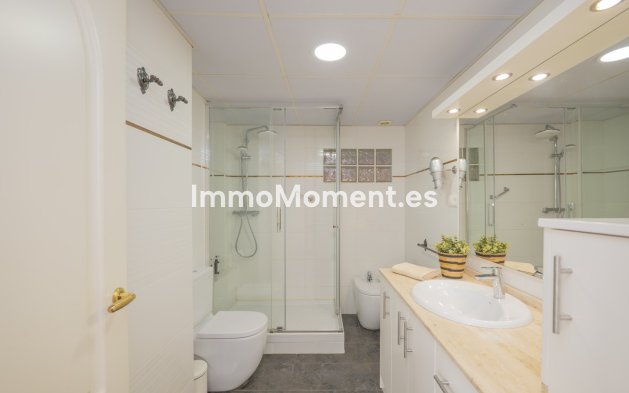 Revente - Appartement - Torremolinos - La Carihuela