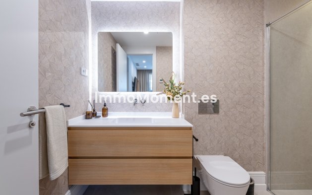 Resale - Apartment - Fuengirola - Fuengirola Centro
