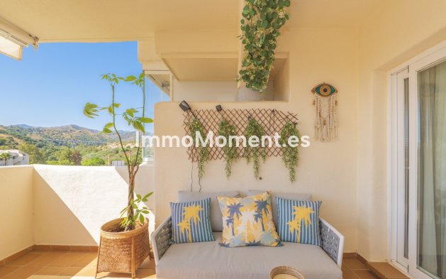 Resale - Apartment - Marbella - Elviria