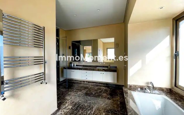 Resale - Detached villa - Benahavís - Benahavís Centro
