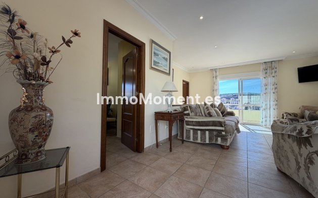 Resale - Detached villa - Estepona - Valle Romano