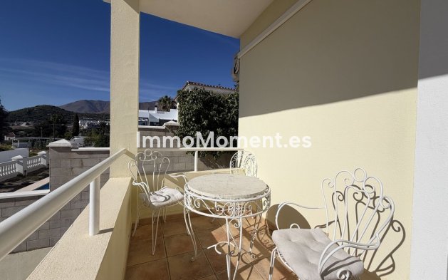 Resale - Detached villa - Estepona - Valle Romano