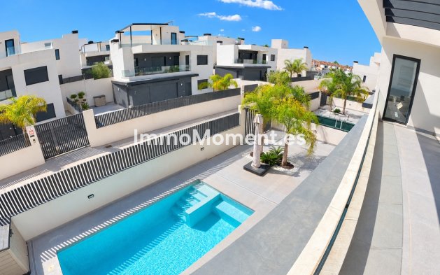 Bestaande woning - Vrijstaande villa - Algorfa - La Finca Golf