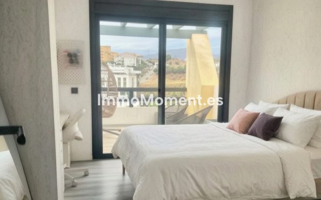 Revente - Appartement - Estepona  - Selwo