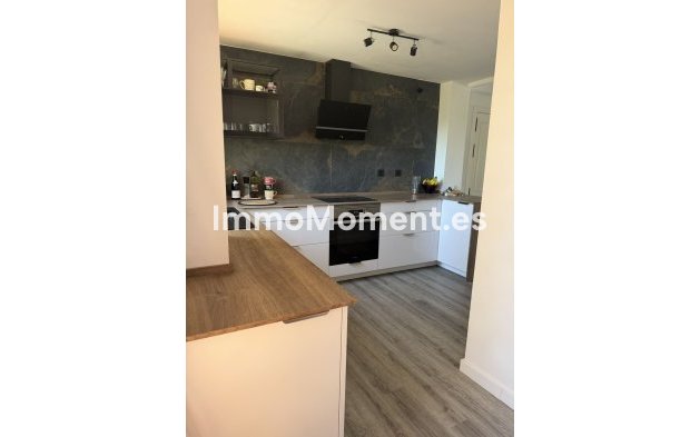 Revente - Appartement - Estepona  - Selwo