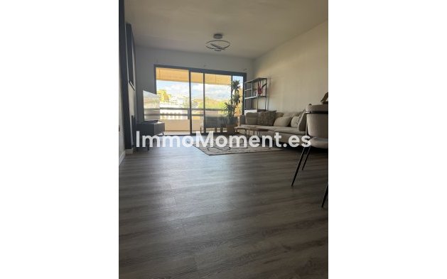 Revente - Appartement - Estepona  - Selwo