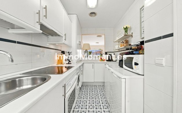 Reventa - Apartamento - Marbella - Nueva Andalucía