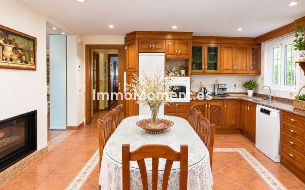 Reventa - Villa independiente - Interior  - Coín