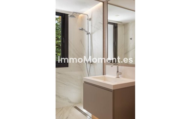 Bestaande woning - Vrijstaande villa - Marbella - Nueva Andalucía