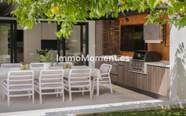 Bestaande woning - Vrijstaande villa - Marbella - Nueva Andalucía