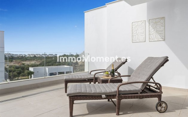 Resale - Apartment - Estepona - Estepona Centro