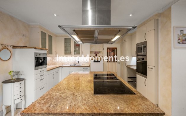Resale - Detached villa - Marbella - El Rosario