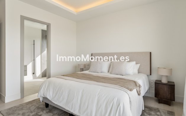 Reventa - Villa independiente - Estepona  - Estepona Centro