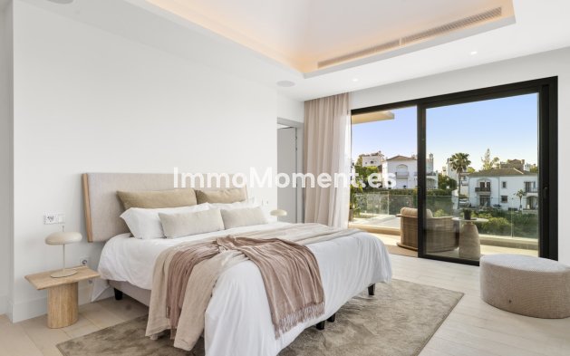Reventa - Villa independiente - Estepona  - Estepona Centro
