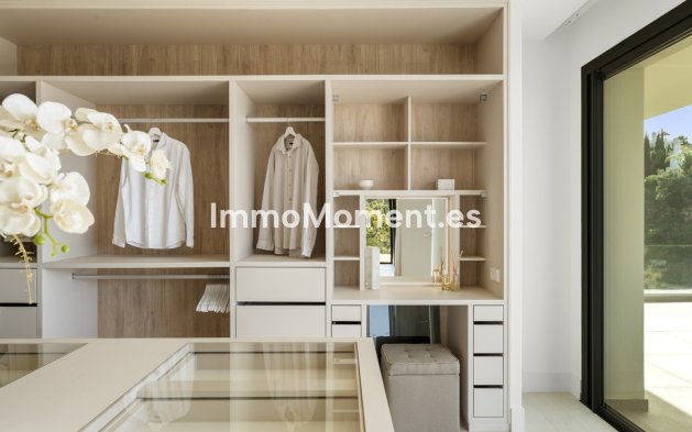 Reventa - Villa independiente - Estepona  - Estepona Centro