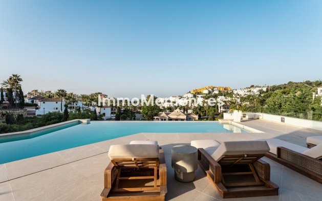 Reventa - Villa independiente - Estepona  - Estepona Centro