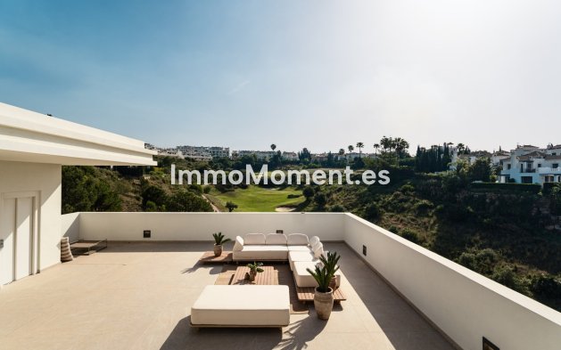 Reventa - Villa independiente - Estepona  - Estepona Centro