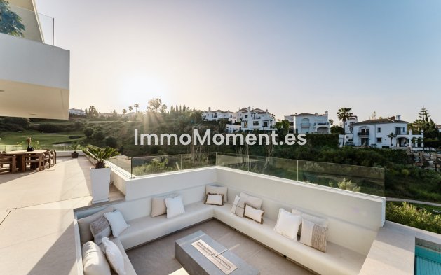 Reventa - Villa independiente - Estepona  - Estepona Centro