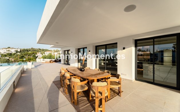 Reventa - Villa independiente - Estepona  - Estepona Centro