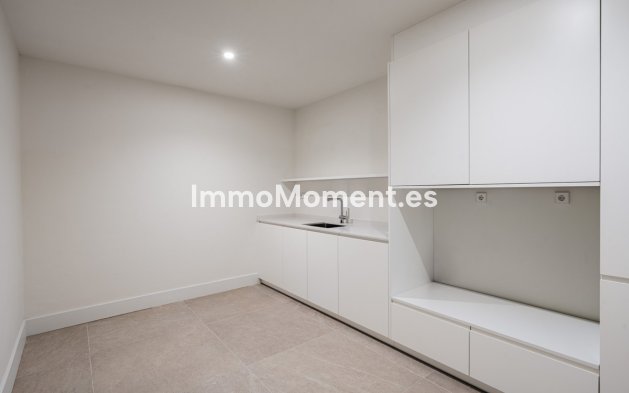 Reventa - Villa independiente - Estepona  - Estepona Centro