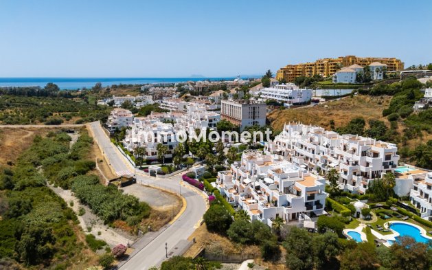 Reventa - Villa independiente - Estepona  - Estepona Centro