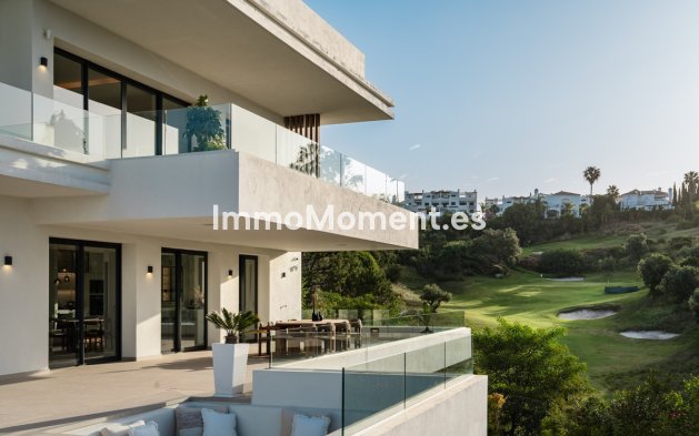 Reventa - Villa independiente - Estepona  - Estepona Centro