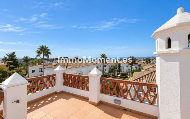 Wiederverkauf - Freistehende Villa - Estepona  - Selwo
