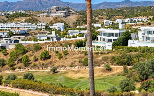 Wiederverkauf - Freistehende Villa - Estepona  - Selwo