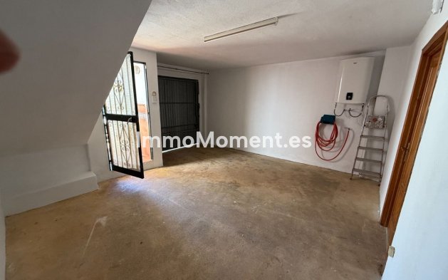 Wiederverkauf - Freistehende Villa - Marbella - Marbella Centro