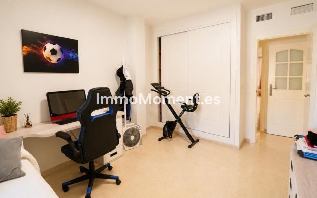 Reventa - Apartamento - Marbella - Elviria