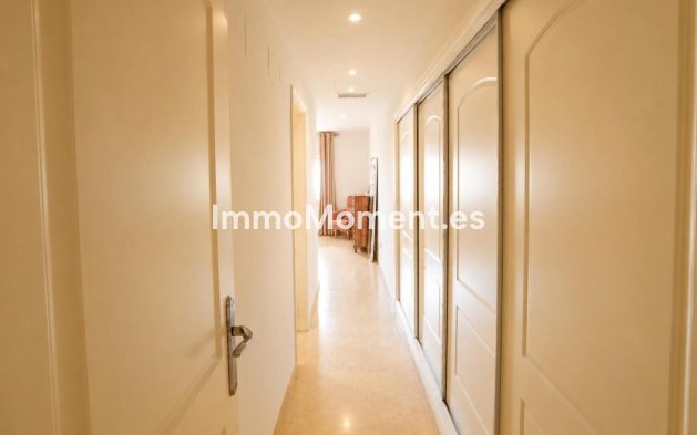 Reventa - Apartamento - Marbella - Elviria