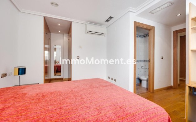 Revente - Appartement - Torrevieja - Torrevieja Centro