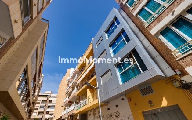 Revente - Appartement - Torrevieja - Torrevieja Centro