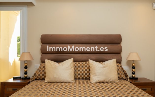 Reventa - Apartamento - Casares - Casares Centro
