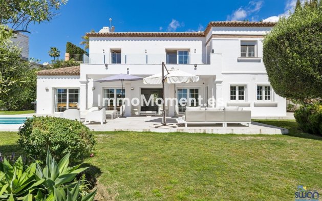 Lange termijn verhuur - Vrijstaande villa - Estepona  - New Golden Mile