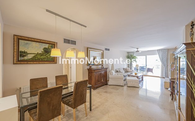 Resale - Apartment - Marbella - Guadalmina Alta