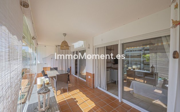 Resale - Apartment - Marbella - Guadalmina Alta