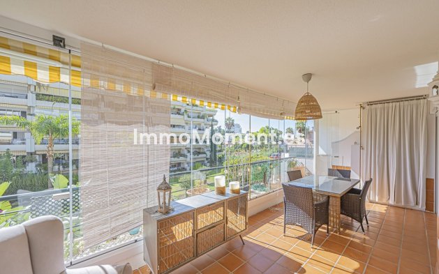 Resale - Apartment - Marbella - Guadalmina Alta