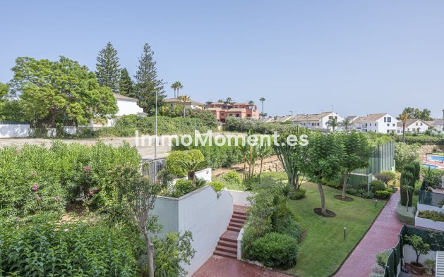 Resale - Apartment - Marbella - Guadalmina Alta