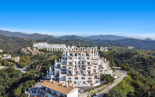 Bestaande woning - Appartement - Estepona  - Estepona Centro