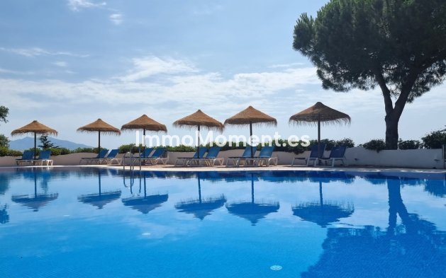 Reventa - Apartamento - Marbella - La Mairena