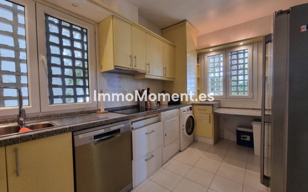 Reventa - Apartamento - Marbella - La Mairena