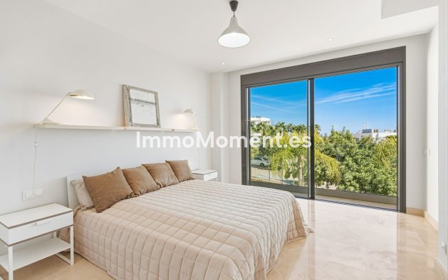 Resale - Apartment - Marbella - Cabopino