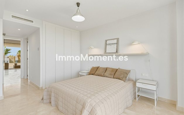 Resale - Apartment - Marbella - Cabopino